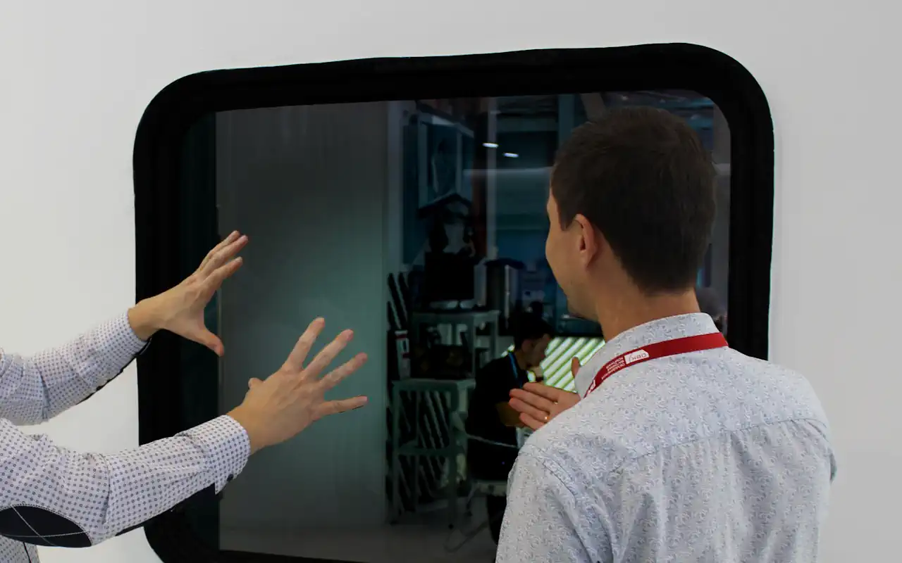 Octoglass electrochromic glass prototype for an RZD passenger coach at the Pro-Dvizhenie exhibition, tinted state